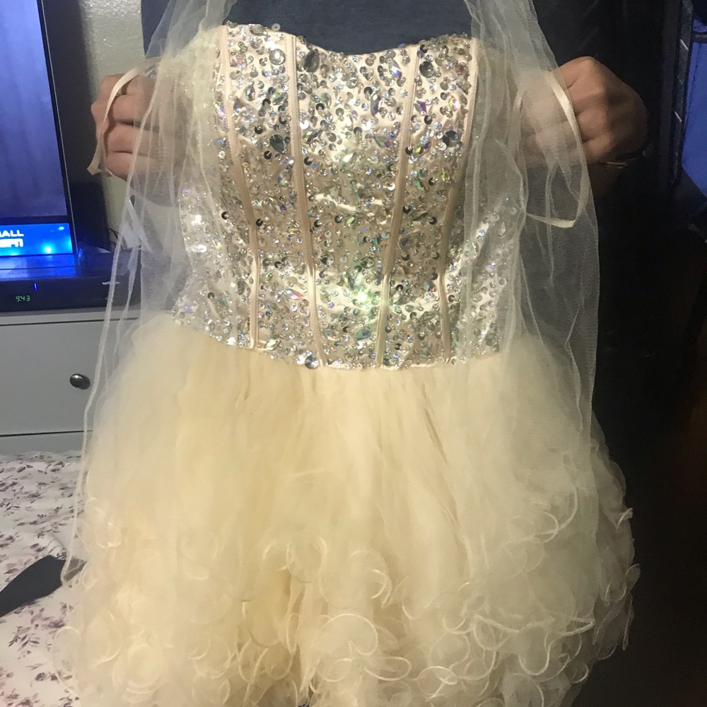 Prom dress